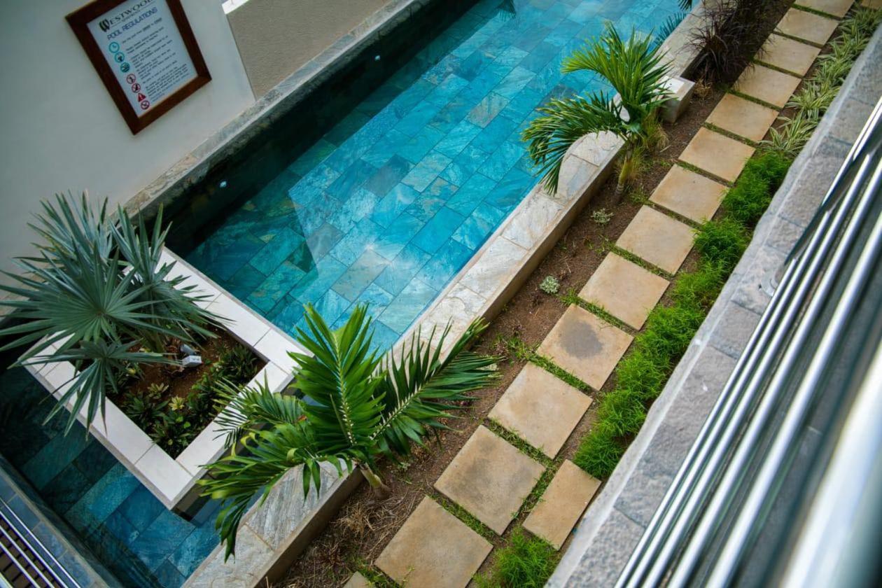 Entire Luxury 3 Bedroom Condo For Rent - Flic-En-Flac - Close To Beach Flic en Flac Exterior foto